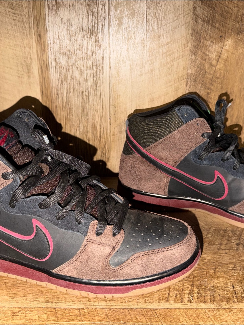 NIKE Dunk High Premium SB Reign in Blood Slayer